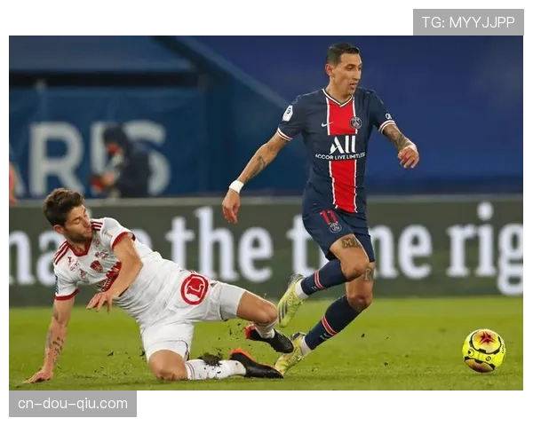 摩纳哥公布对阵布雷斯特大名单,此前伤缺的主力门将复出